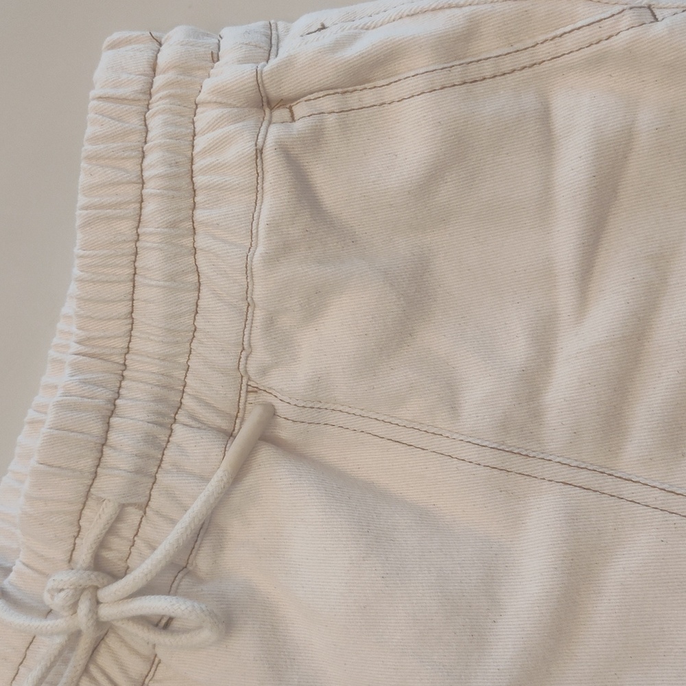Steve Madden Kohana Denim Skort In Oatmeal - Picture 5 of 5